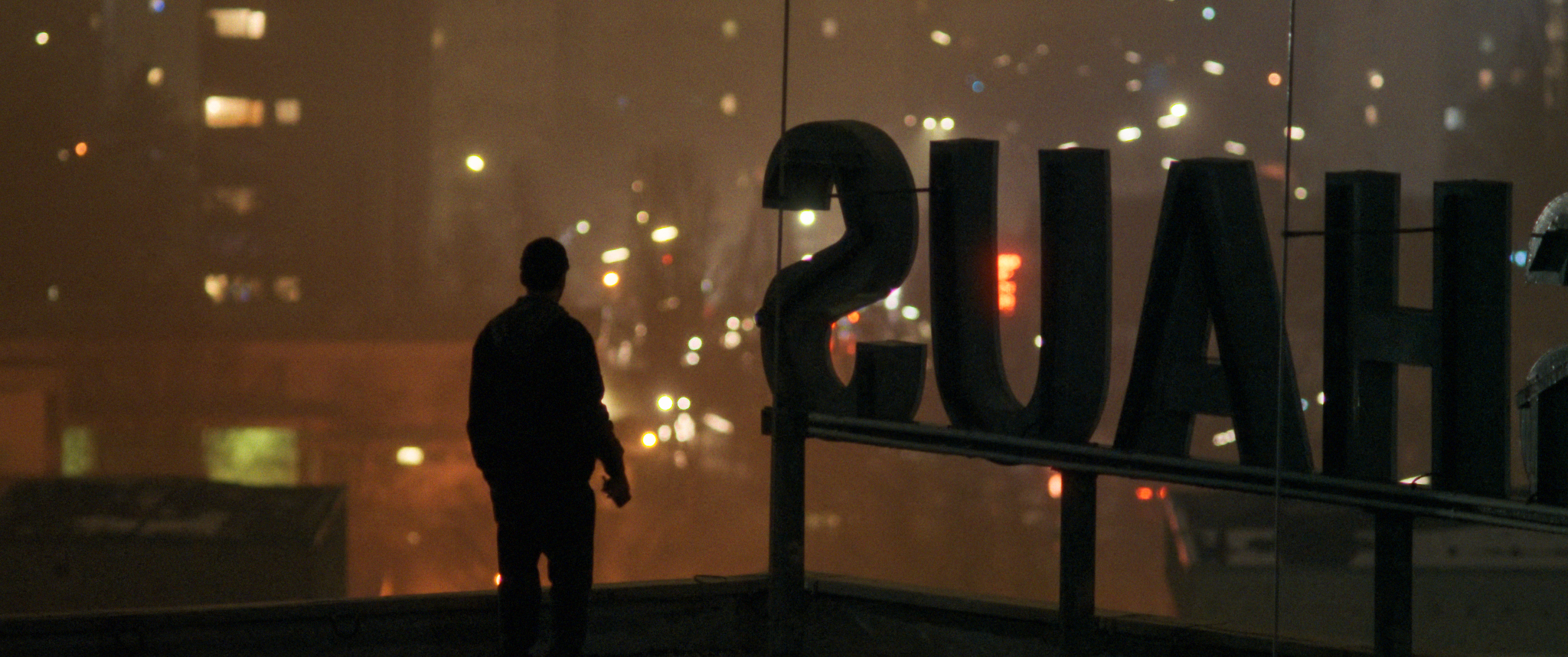 Ben Voits Filmnovelle GROPIUSSTADT SUPERNOVA beim achtung berlin Filmfestival.